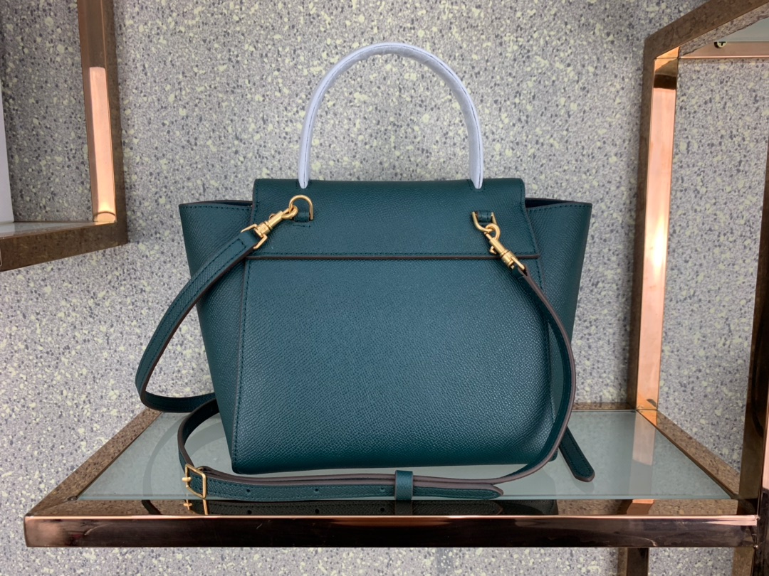 Ce1i*e nano belt bag in grained calfskin amazon 189003 20 x 20 x 10 cm