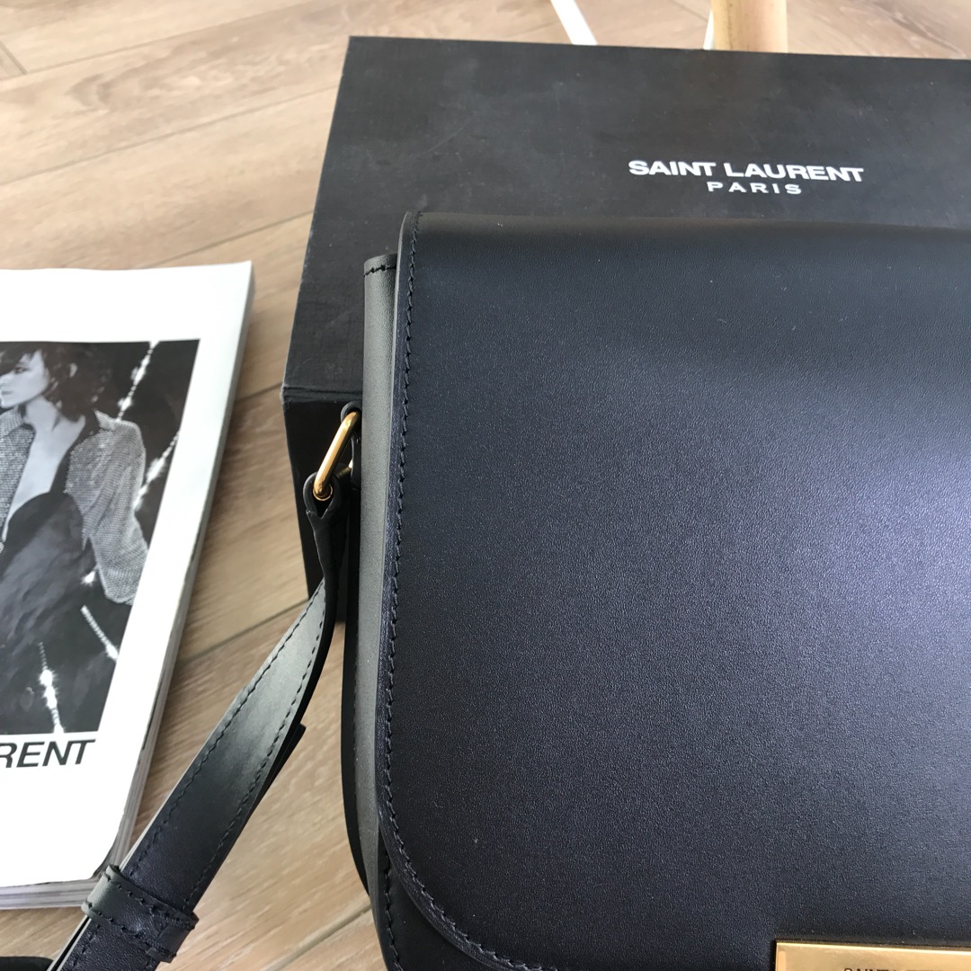 Y51 betty satchel in smooth leather black 25 x 21 x 8 cm