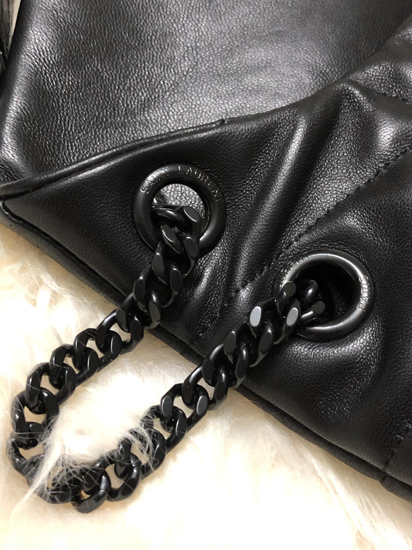 Y51 puffer small bag in quilted lambskin black chain 5774761 29 x 17 x 11 cm