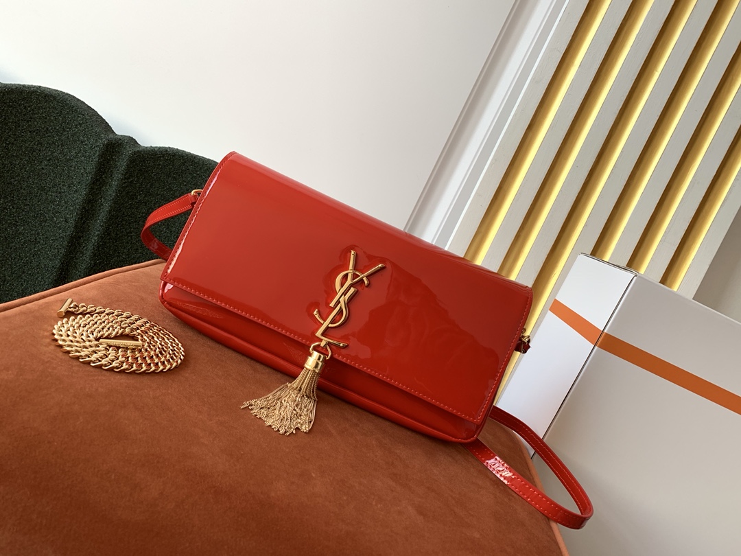 Y51 kate 99 with payent in lambskin red 6042761 26 x 13.5 x 4.5 cm