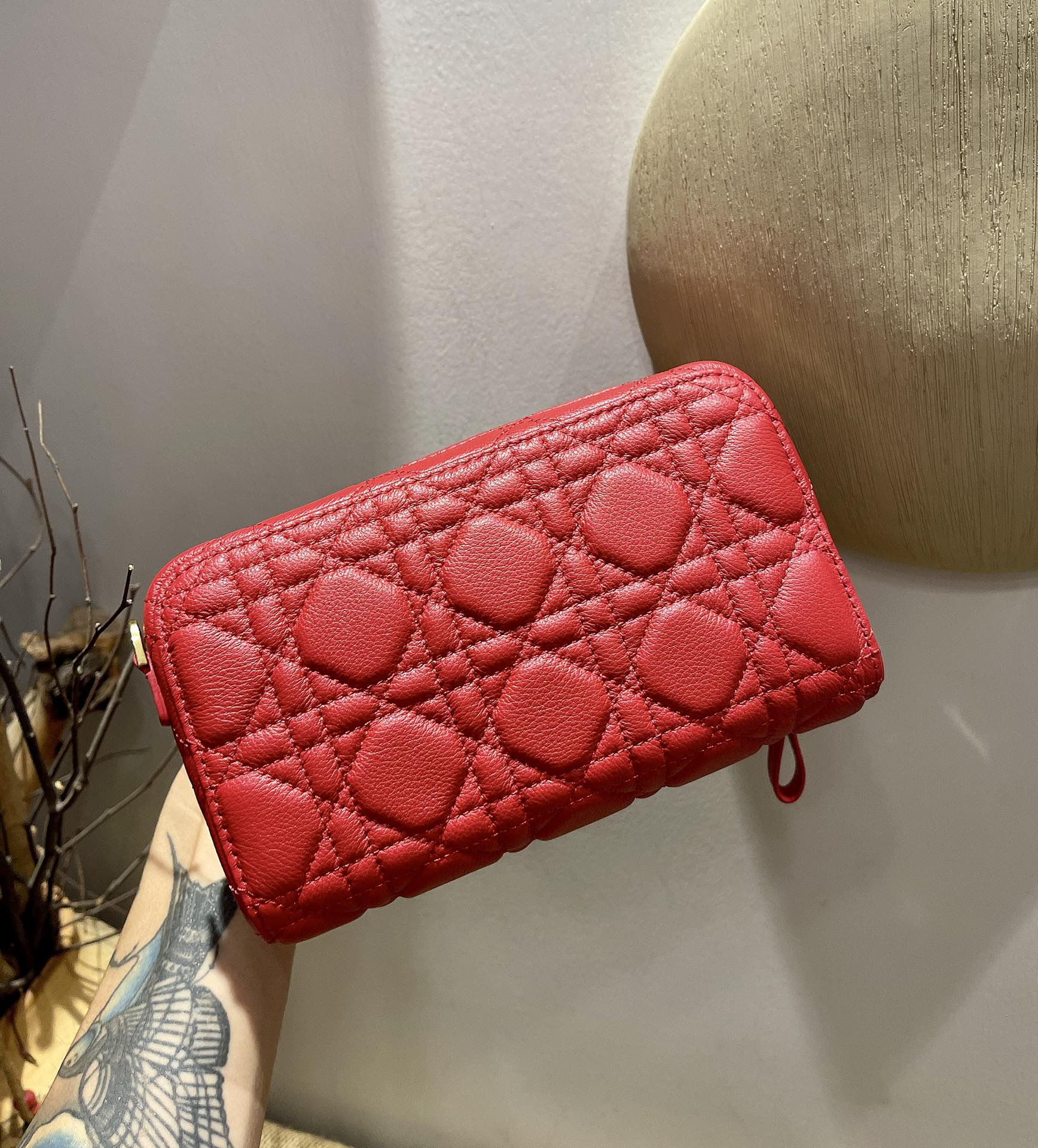 d10r caro double pouch S*pple cannage calfskin red s5037uwhc 19 x 10.5 x 5 cm