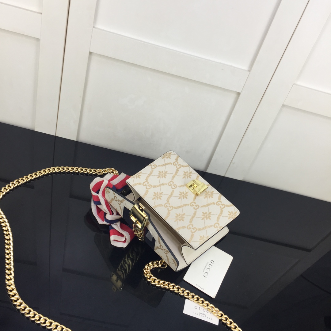 Gvc*1 mini sylvie chain bag white leather 431666 19 x 14 x 7.5 cm