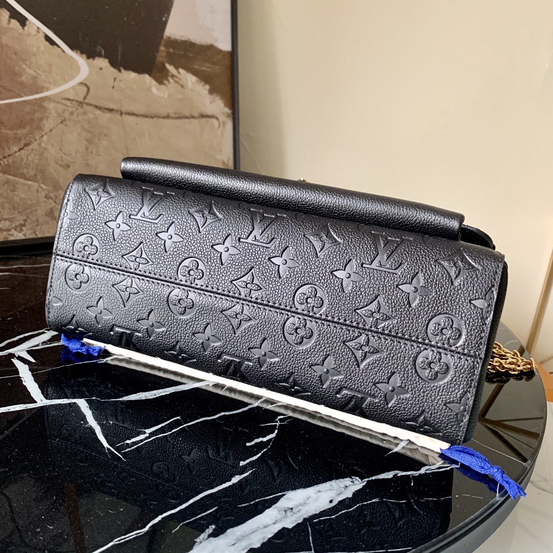 l0vis Vvtt0n vavin mm monogram empreinte leather black m44150 28.5 x 14 x 20.5 cm