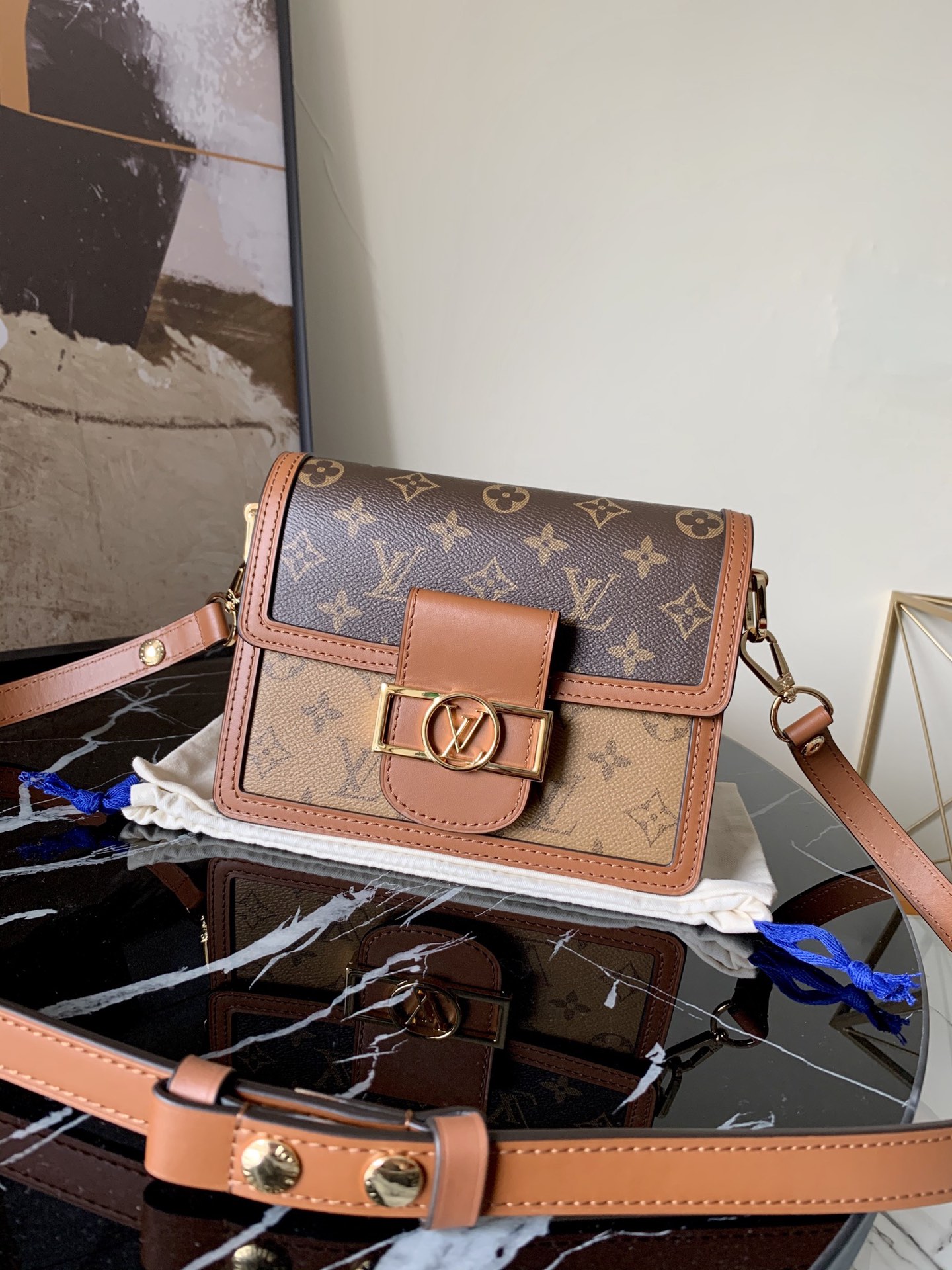 l0vis Vvtt0n mini dauphine monogram canvas m44580 20 x 15 x 9 cm