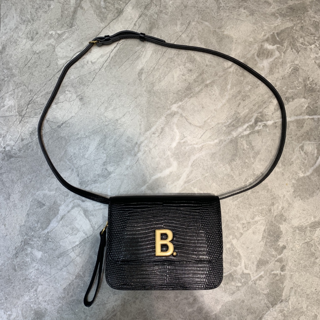 Ba1en*iaga women's b. small bag in lizard pattern black 6181561 18.5 x 7 x 14 cm