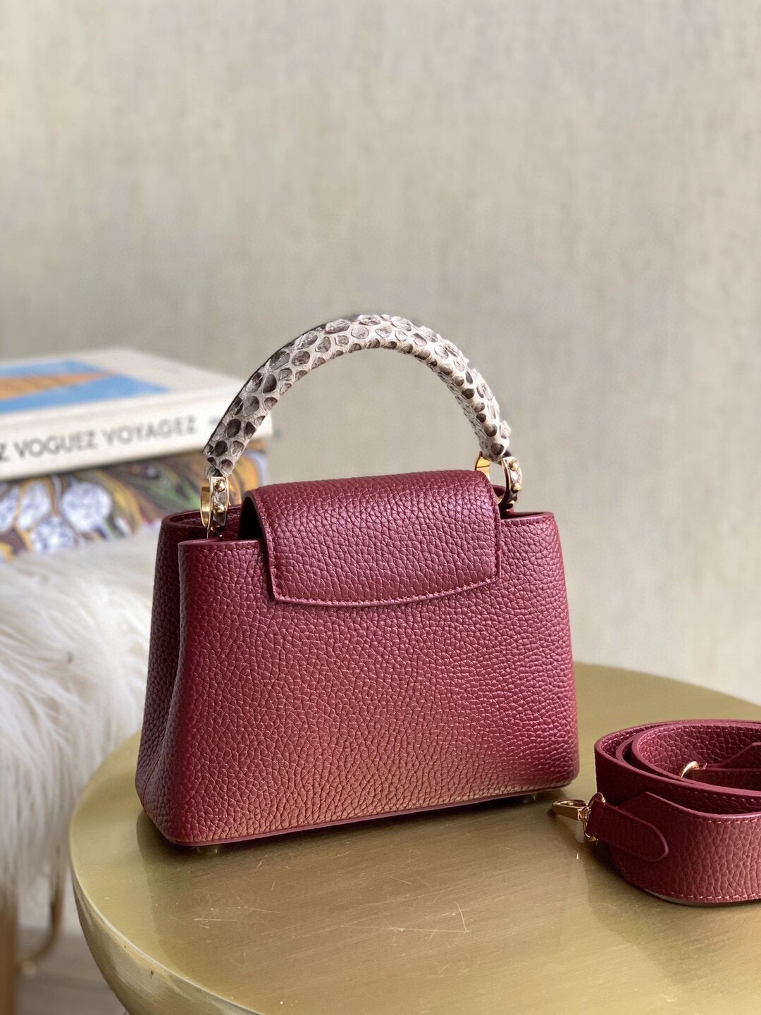 l0vis Vvtt0n capucines mini python wine n99312 21 x 14 x 8 cm
