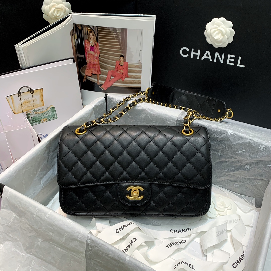 Ch**el small strap into strap bag black as2229 25 x 8 x 15 cm