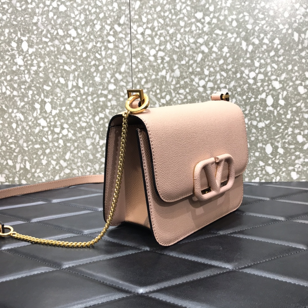 Va1e*ntin0 small vsling grainy calfskin shoulder bag pink vw2b0f01 18 x 18 x 9 cm