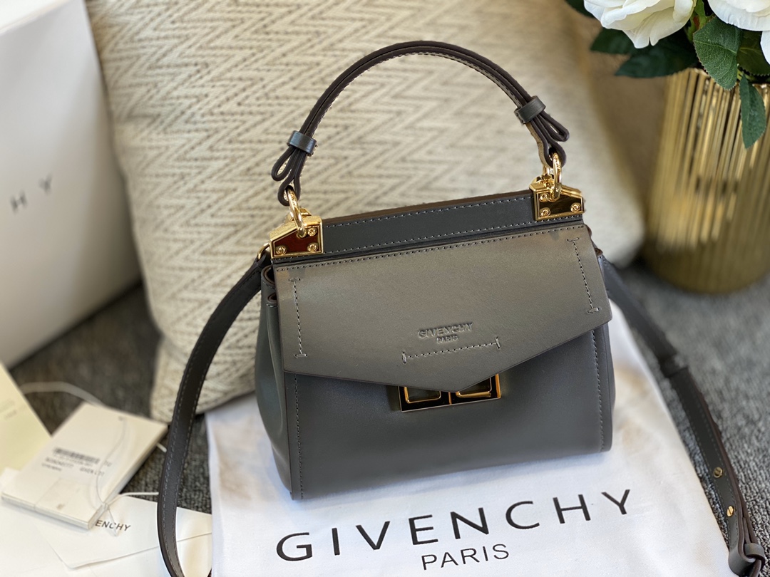 G1uenchy mini mystic bag grey bb50c3b0lg 20 x 19 x 7 cm