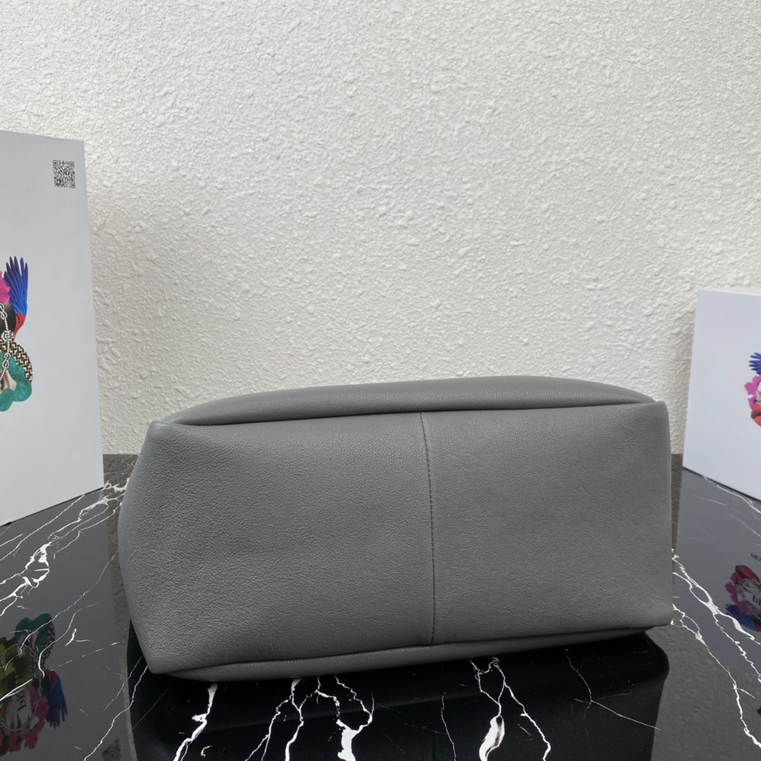 Pra*a leather tote clay grey 1bg339 35 x 34 x 16 cm