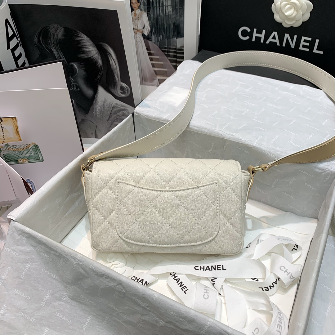 Ch**el calfskin flap bag white as2273 20cm