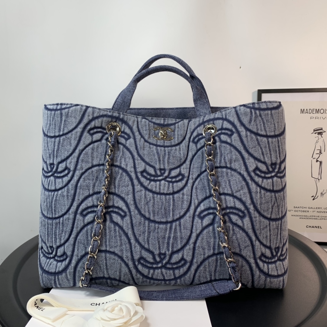 ch**el washed De*1m cc wave shopping bag blue 2021 30 cm