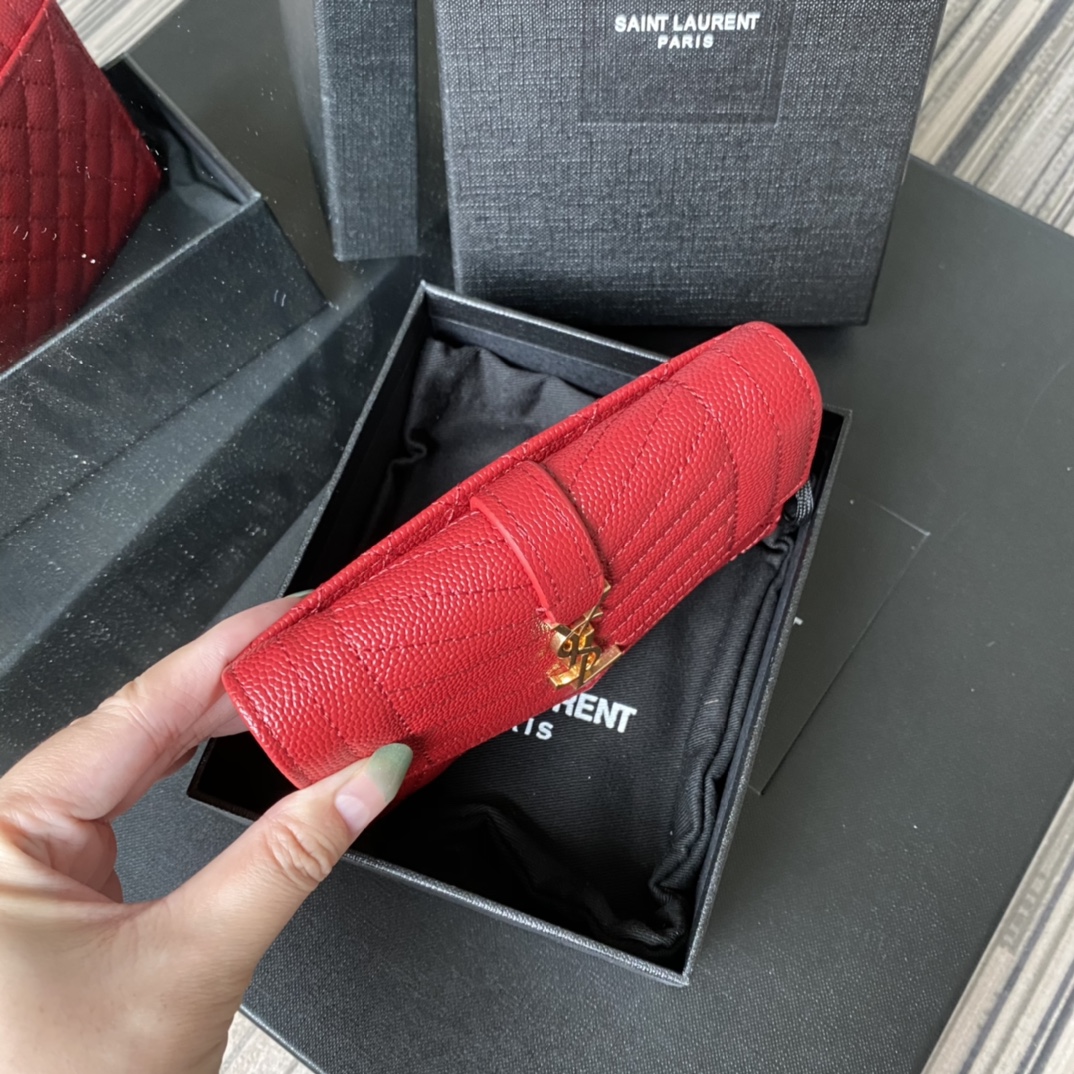 Y51 small monogram envelope wallet in mix matelassÉ grain de poudre embossed leather red 651026 13.5 x 9.5 x 3 cm
