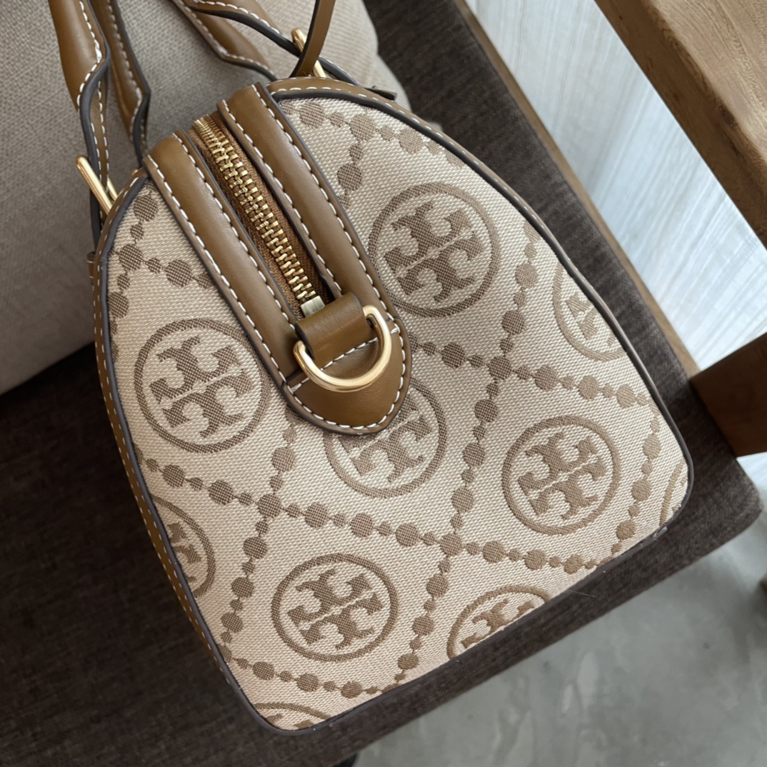 TORYBURCH MEDIUM MONOGRAM JACQUARD BARREL Hazelnut 83970 25 x 16 x 18.5 cm