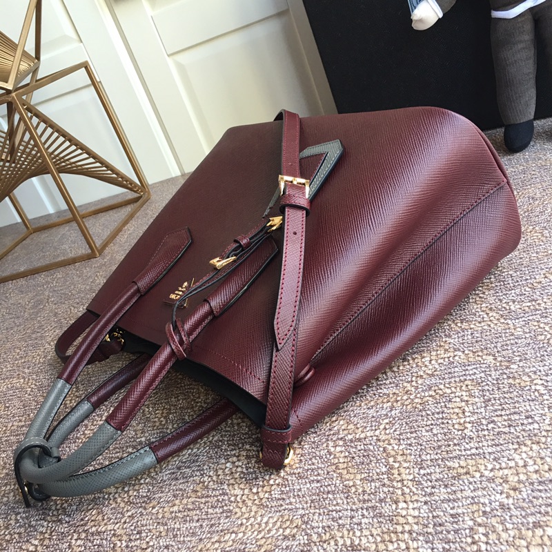 Pra*a medium saffiano leather double Pra*a bag dark burgundy 1bg775 33 x 24.5 x 14 cm