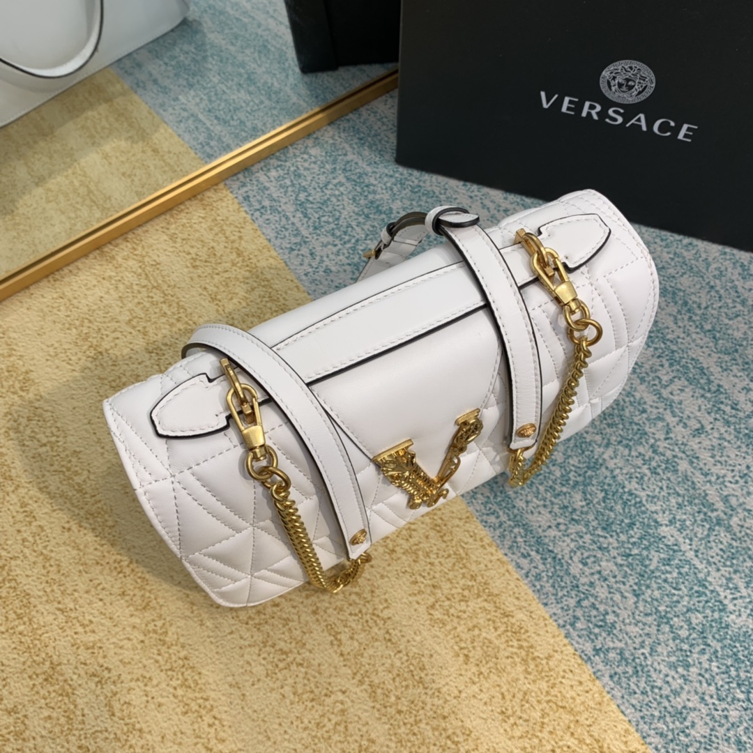 VERASACE VIRTUS QUILTED Shoulder Bag White DBFG985 24 x 9 x 16.5 cm