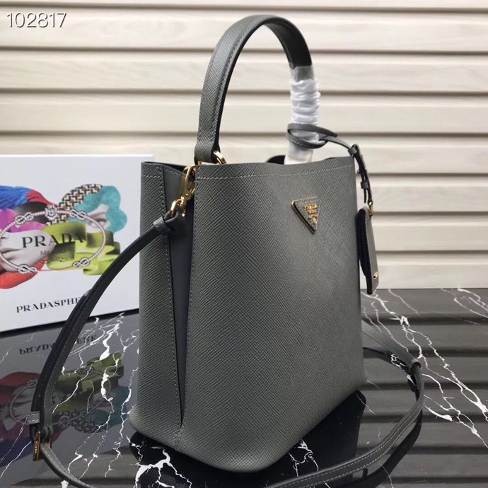 Pra*a medium panier saffiano leather bag grey 1ba212 22 × 23 × 13 cm