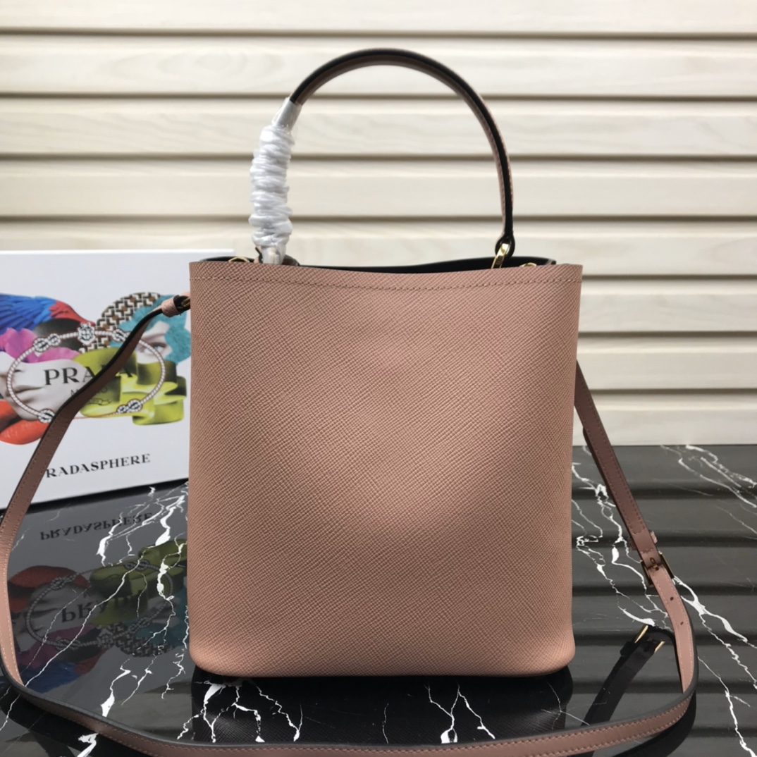 Pra*a medium panier saffiano leather bag peach pink 1ba212 22 × 23 × 13 cm