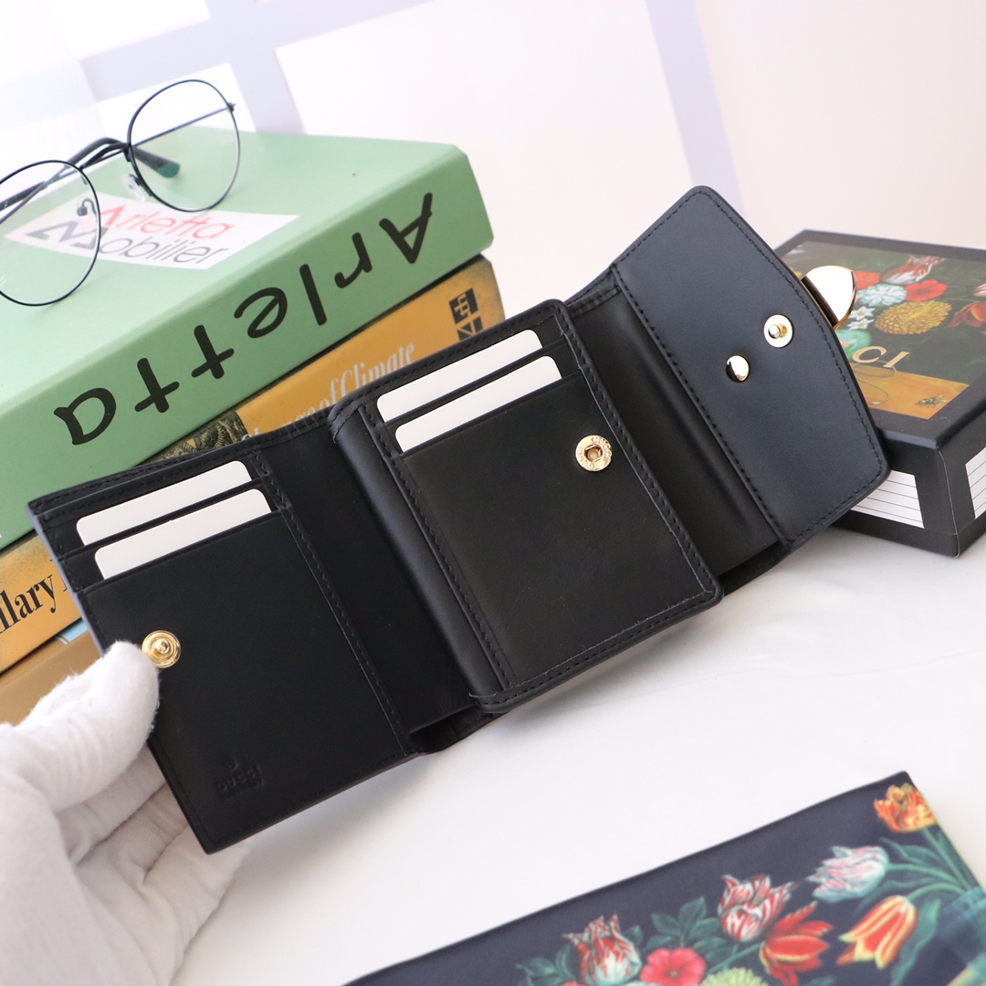 Gvc*1 sylvie tri-fold conpact wallet black 476081 11 x 9.5 x 3 cm