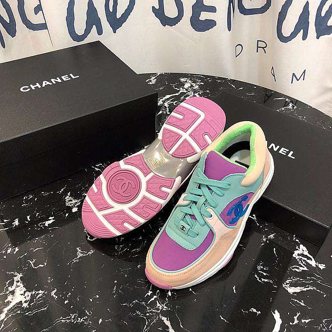 Ch**el sneaker 011