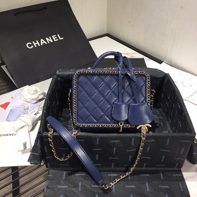 Ch**el small white cc filigree chain around vanity case blue as1785 18 x 14 x 8 cm