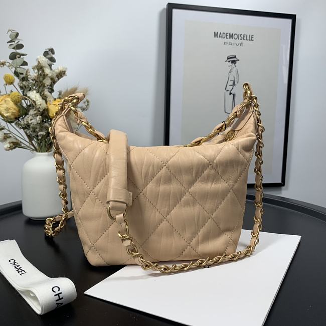 Ch**el hobo bag beige as2480 15 x 12.5 x 18 cm