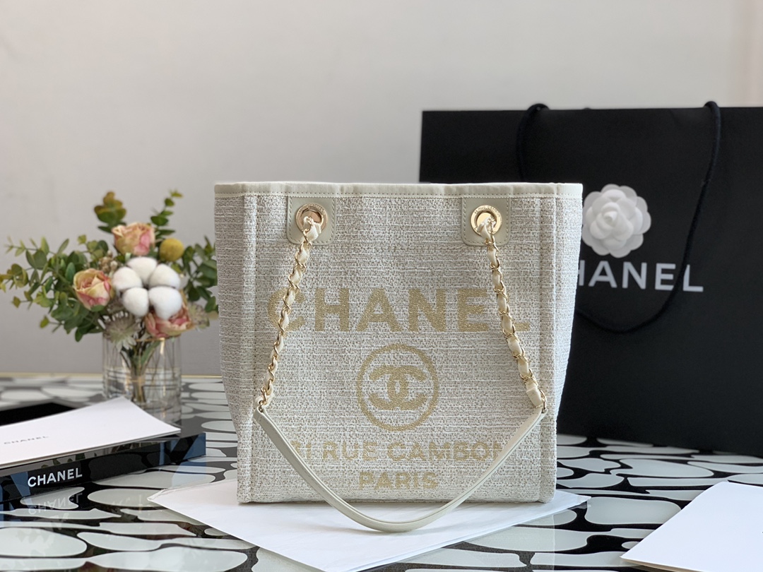 Ch**el deauville tote bag white 28 cm