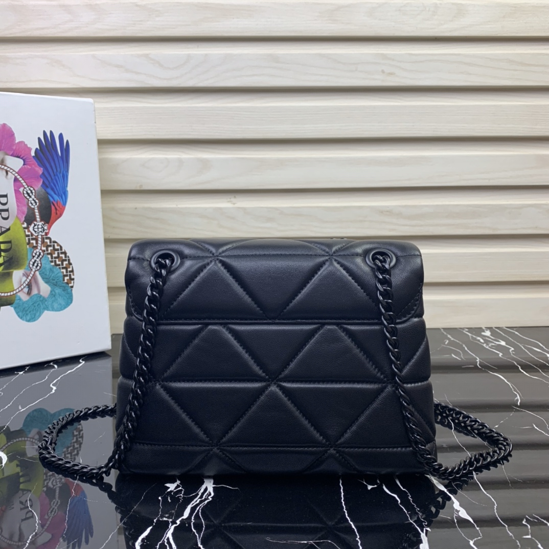 Pra*a small spectrum nappa leather bag black 1bd233 23 x 17 x 8 cm