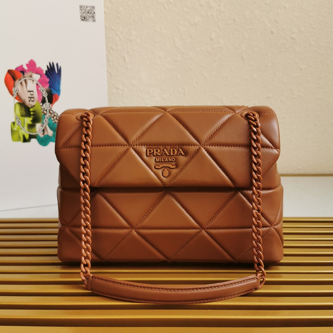Pra*a large nappa leather Pra*a spectrum bag brown 1bd231 27 × 18.5 × 9 cm