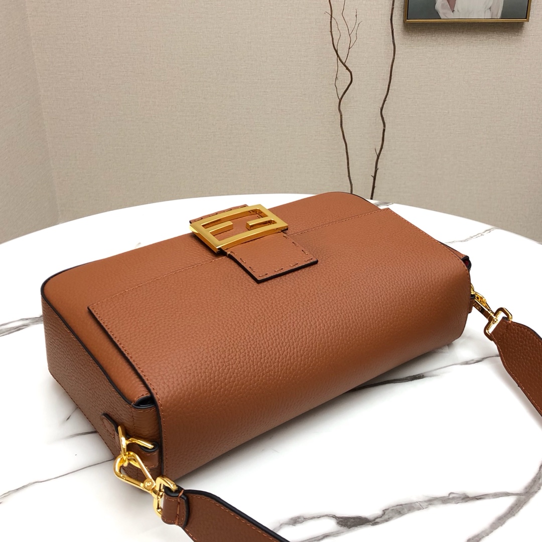 F**di large 1997 baguette leather brown 33 x 18 x 5.5 cm