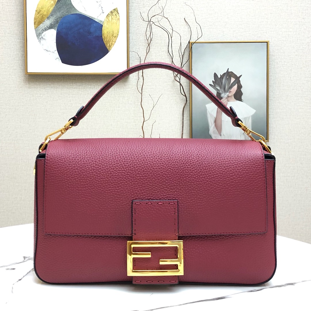 F**di medium 1997 baguette leather burgundy 26 x 14 x 4 cm
