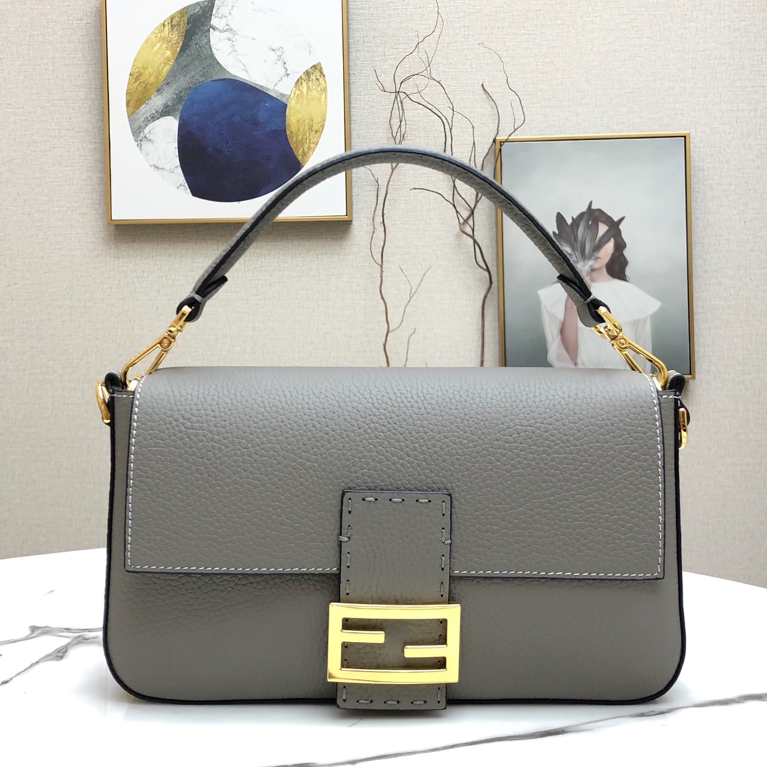 F**di medium 1997 baguette leather grey 26 x 14 x 4 cm