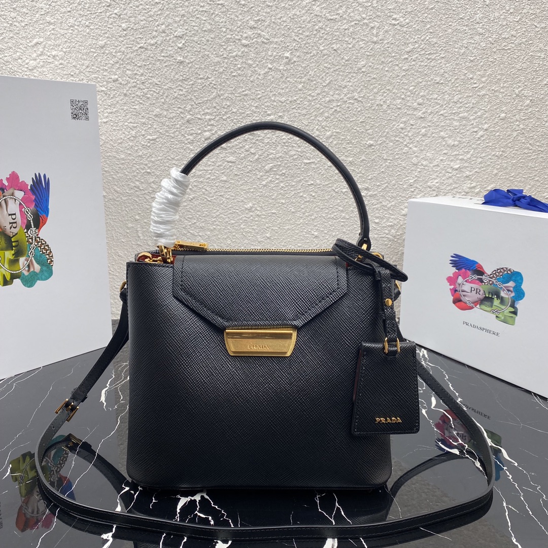 Pra*a saffiano leather tote black 1bn012 24 × 20 × 12.4 cm