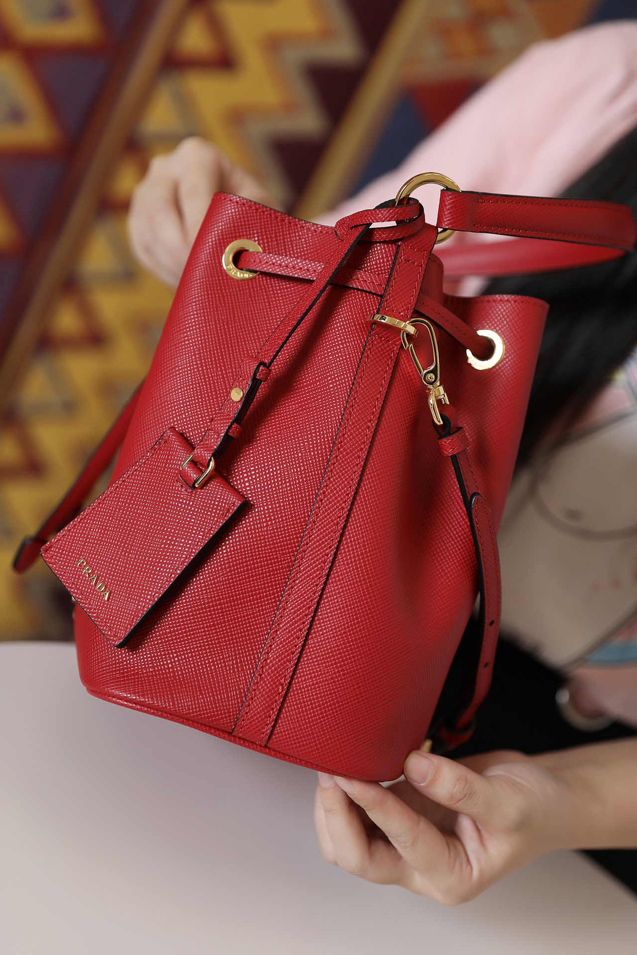 Pra*a saffiano leather bucket bag red 1be032 22 × 22 × 14 cm