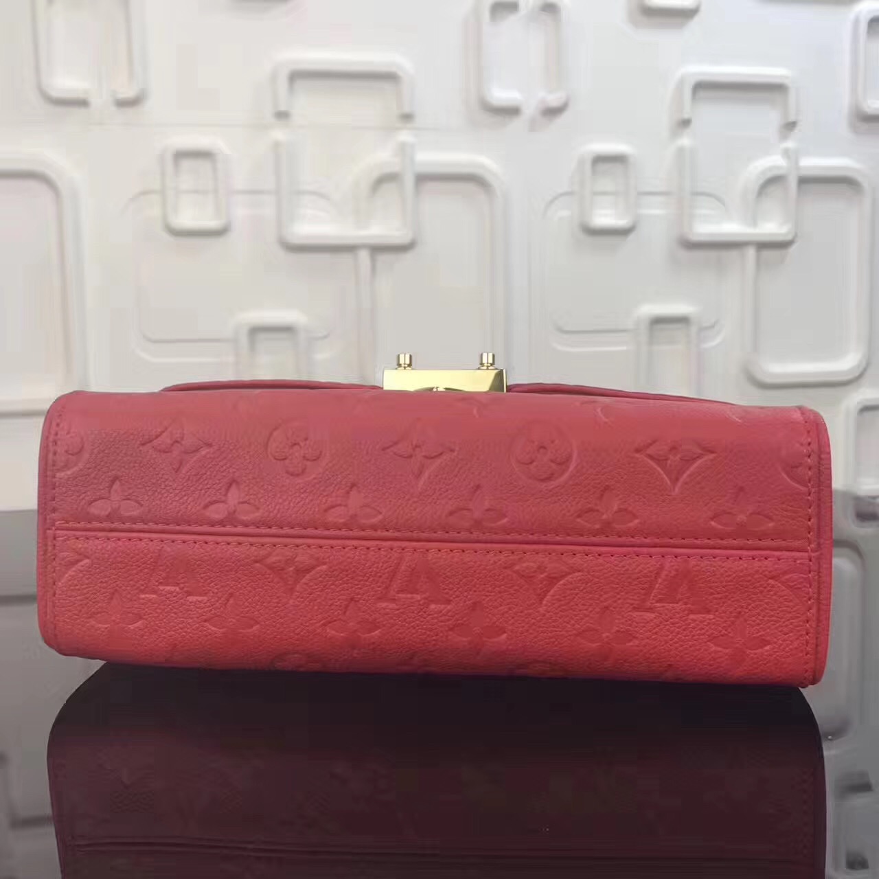 l0vis Vvtt0n saint sulpice bag monogram empreinte leather red m43393 25 x 16.5 x 9 cm