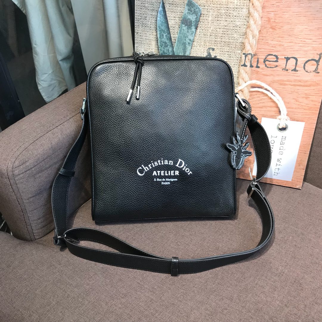 D10r homre atelier messenger bag 26 x 28 x 6 cm