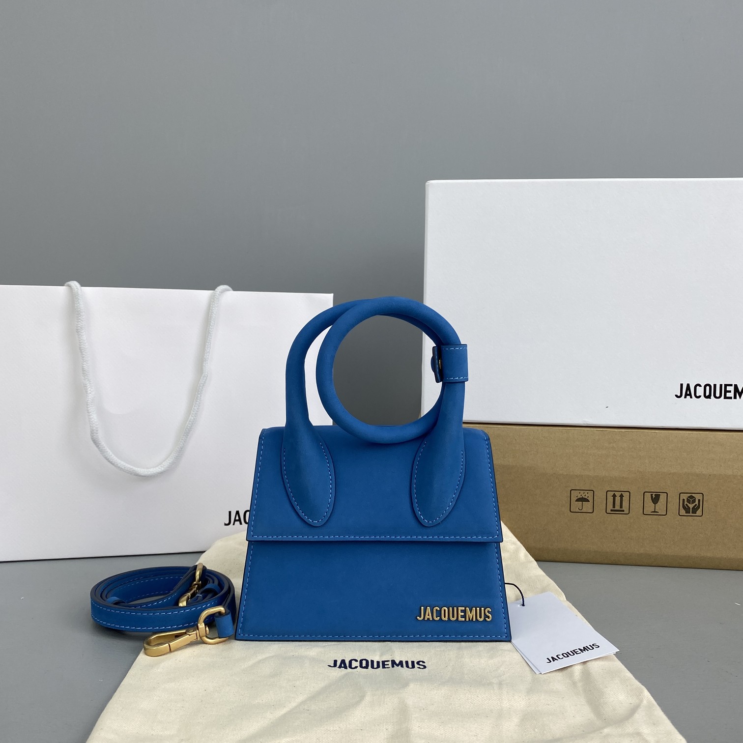 Ja*qvemvs small le chiquito leather blue 213ba02 18 x 15.5 x 8 cm