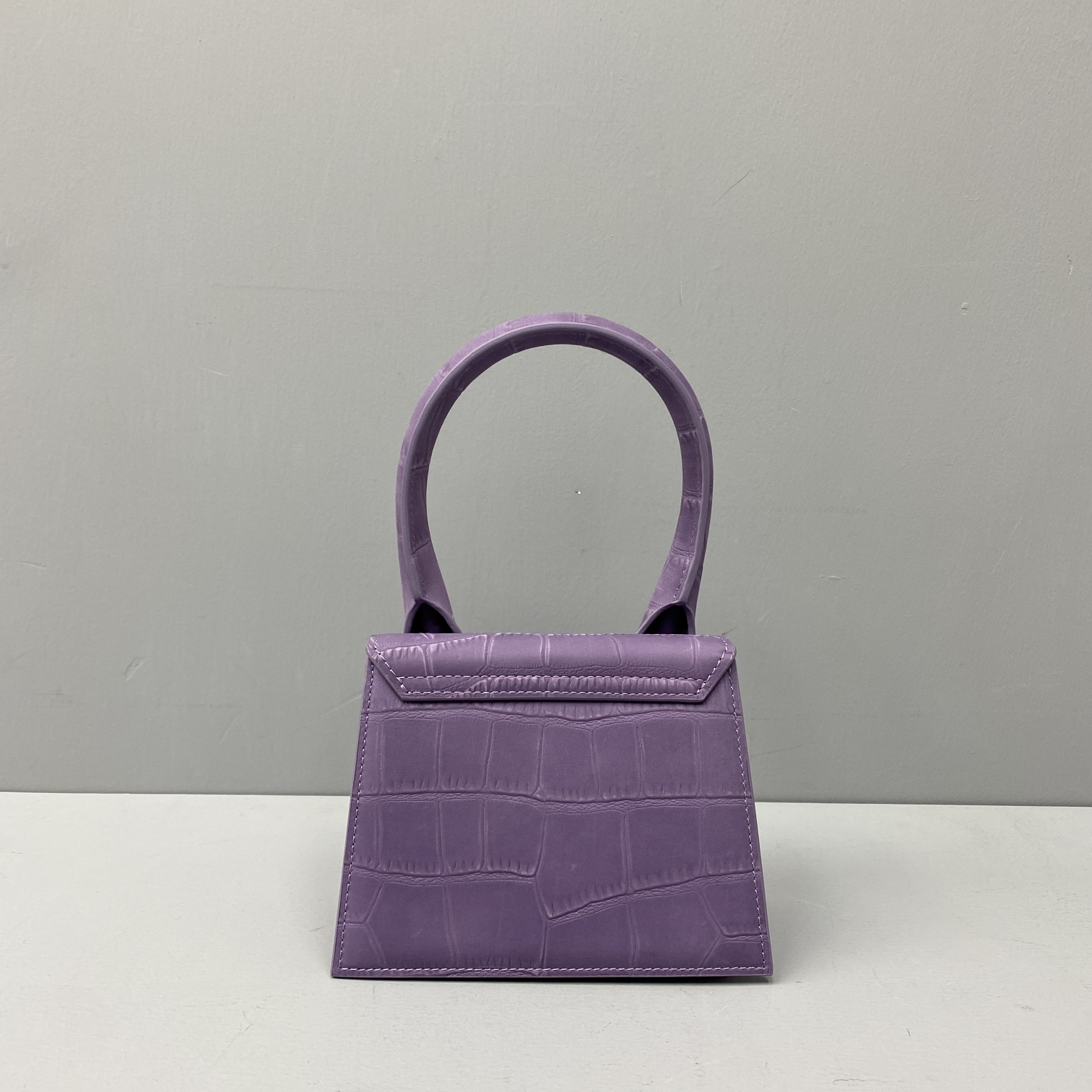Ja*qvemvs small le chiquito crocodile leather purple 213ba02 18 x 15.5 x 8 cm