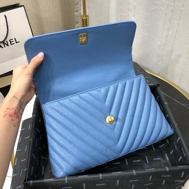 Ch**el small coco grained calfskin v quilting flap bag blue a92991 28.5 x 18.25 x 11.75 cm