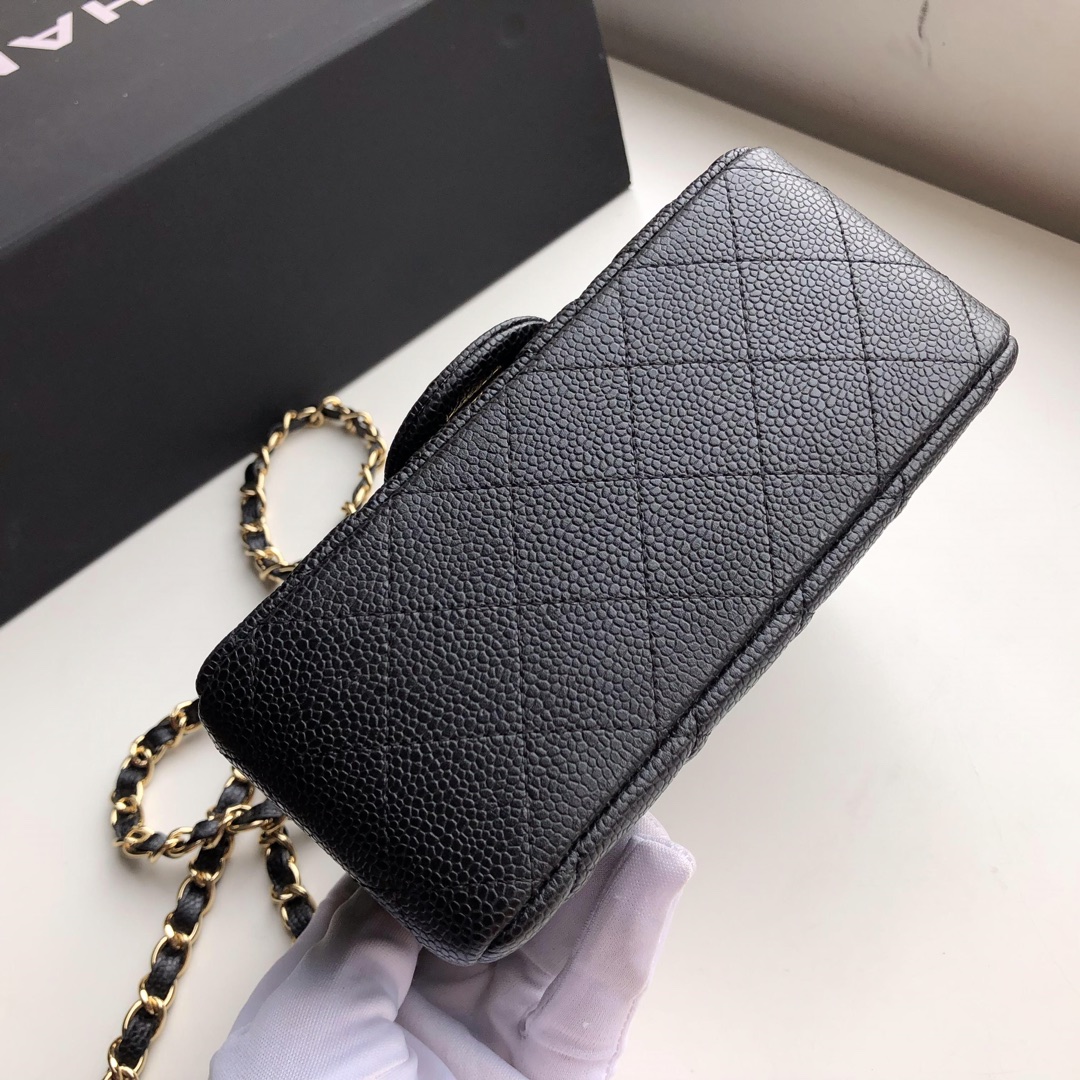 ch**el mini flap bag caviar G01den metal black a35200 17cm