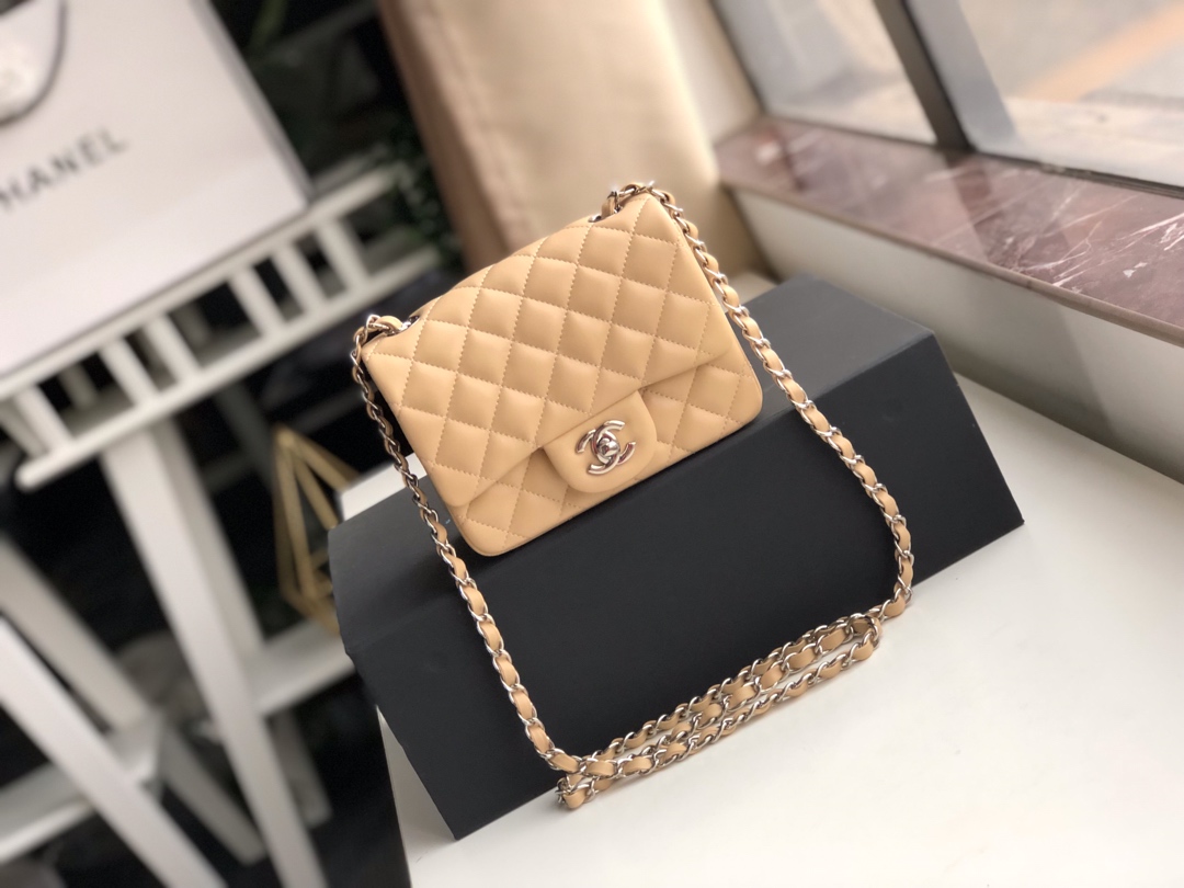 Ch**el mini flap bag lambskin silver metal beige a35200 17cm