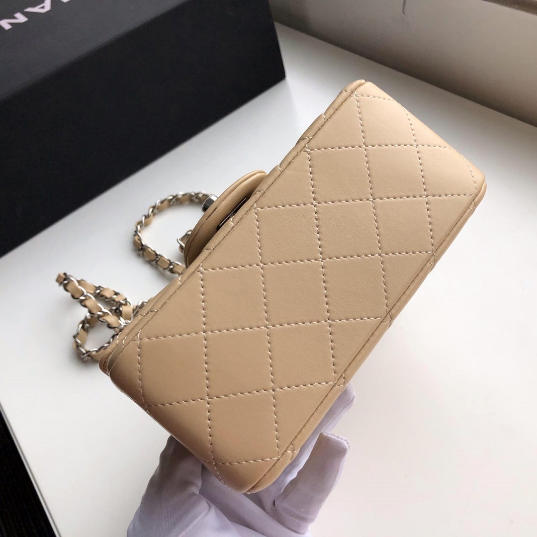 Ch**el mini flap bag lambskin silver metal beige a35200 17cm