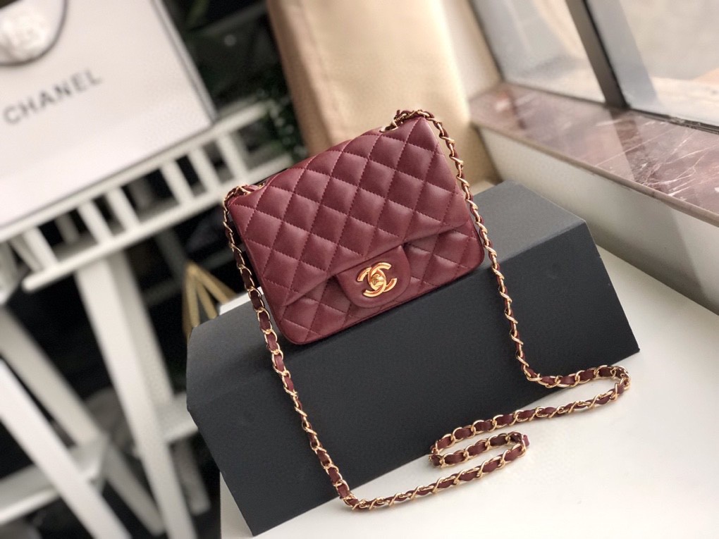 ch**el mini flap bag lambskin G01den metal burgundy a35200 17cm