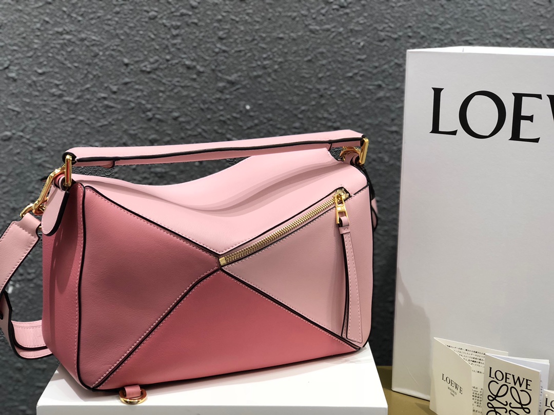 L0ew* medium puzzle bag classic calfskin gold metal blossom/pink 322.30js20 29 x 18 x 12 cm