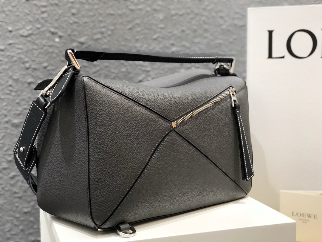 L0ew* medium puzzle bag soft grained calfskin palladium metal anthracite a510s20x14 29 x 18 x 12 cm