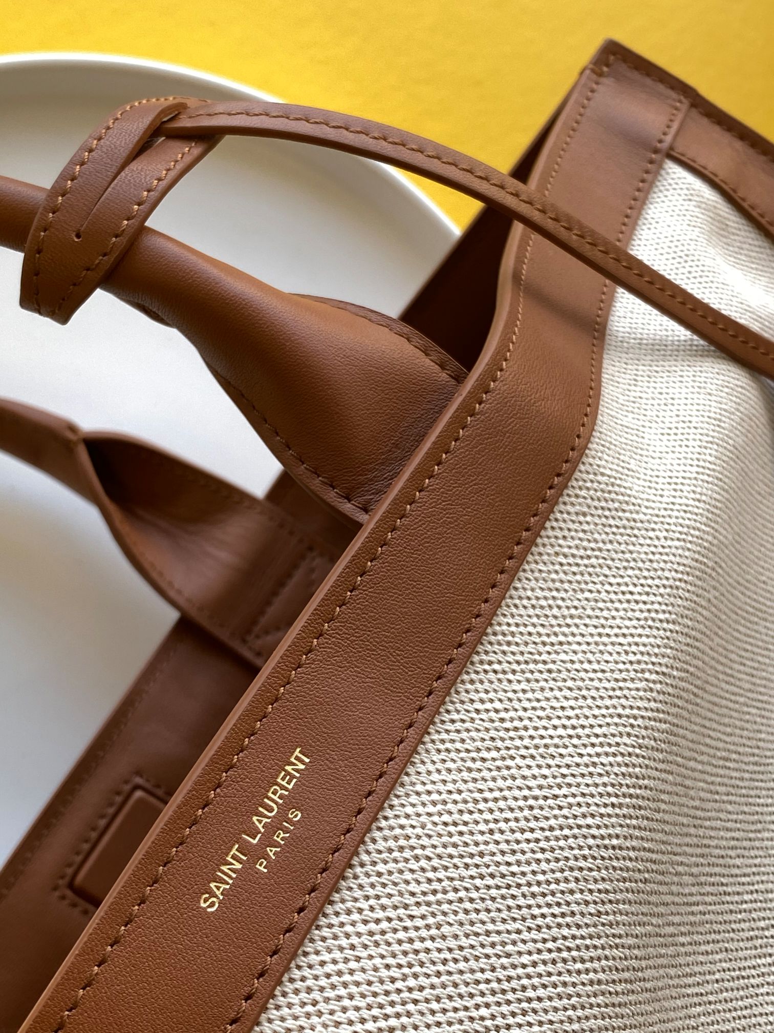 Y51 shopping tag tote beige 211418 41.5 x 34 x 14 cm
