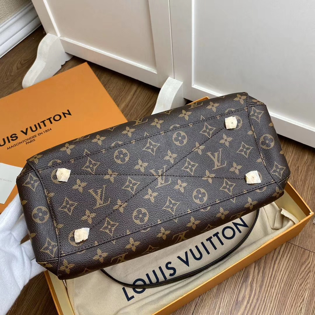 l0vis Vvtt0n montaigne mm monogram canvas m41056 33 x 23 x 15 cm