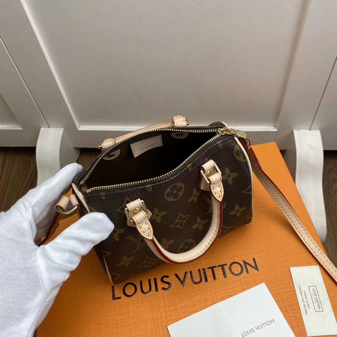 l0vis Vvtt0n nano speedy mng m61252 16 x 11 x 9 cm
