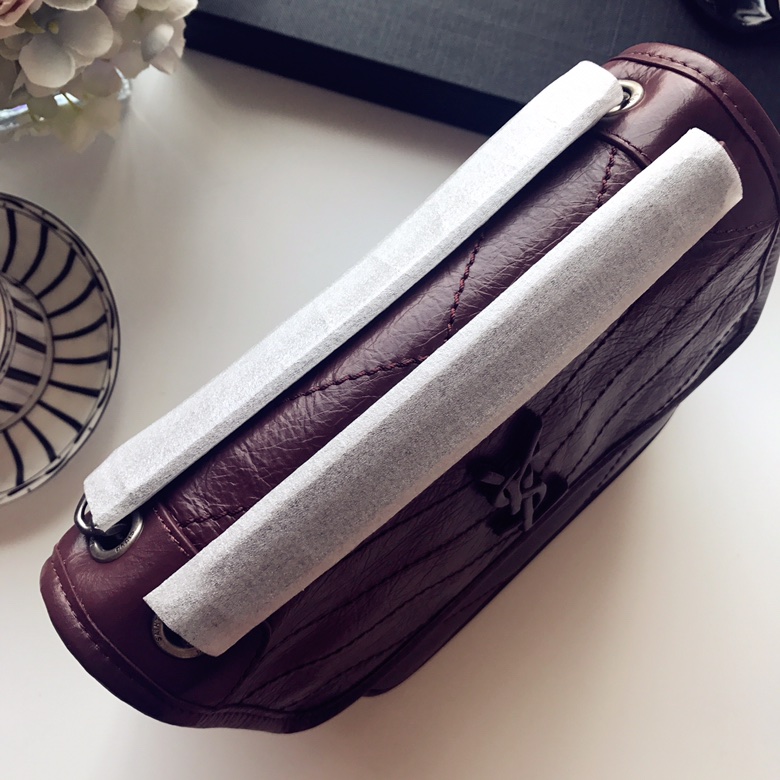 Y51 niki baby in lambskin leather purple 5330371 22 x 16.5 x 12 cm
