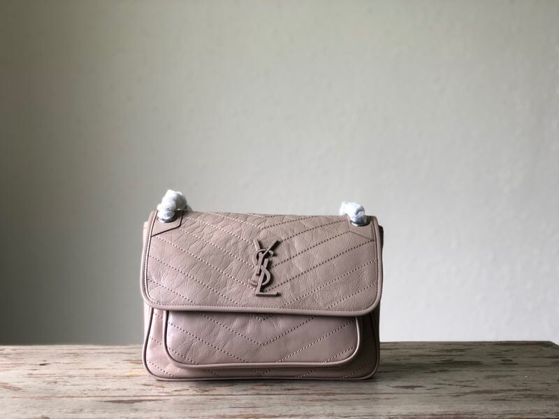 Y51 niki medium crinkled vintage leather beige 4988940 28 x 20 x 8 cm